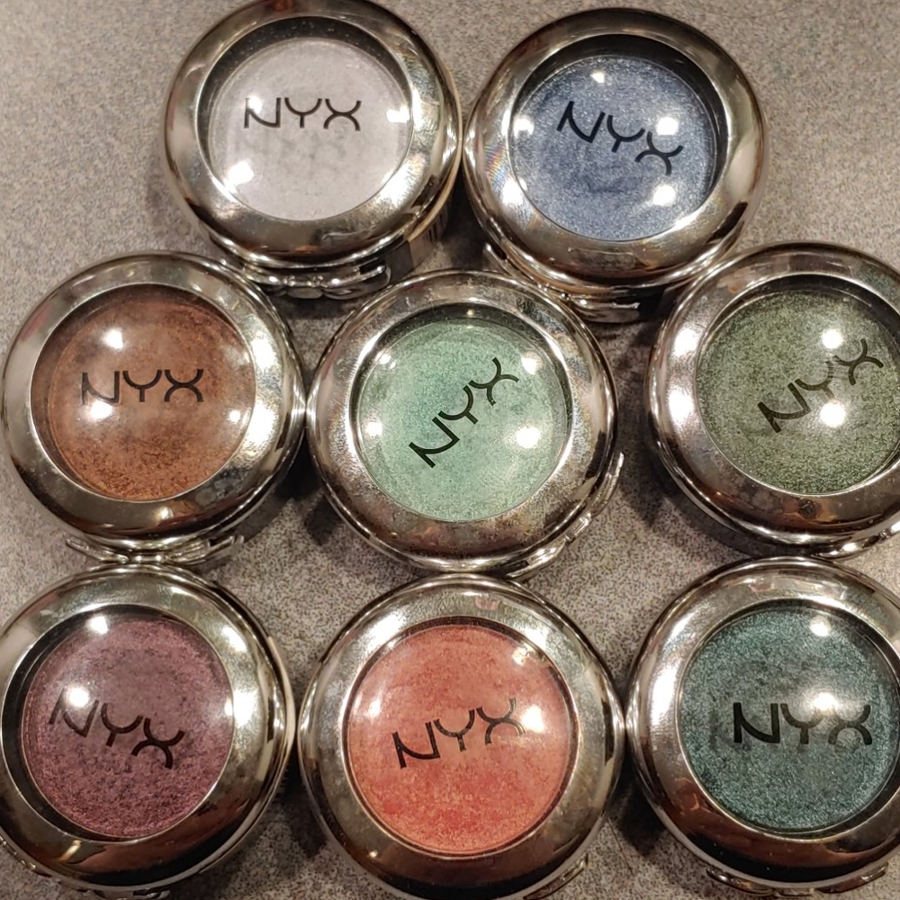 Nyx Prismatic Eyeshadow Bundle